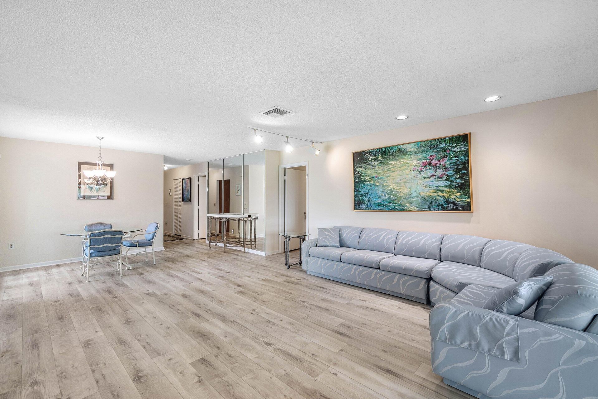 37 Stratford Lane W, Unit D, Boynton Beach, FL 33436 Photo