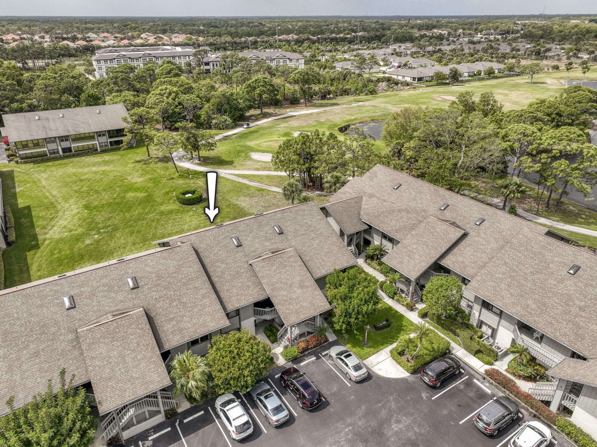 6275 SE Charleston Place, Unit B203, Hobe Sound, FL 33455 Photo