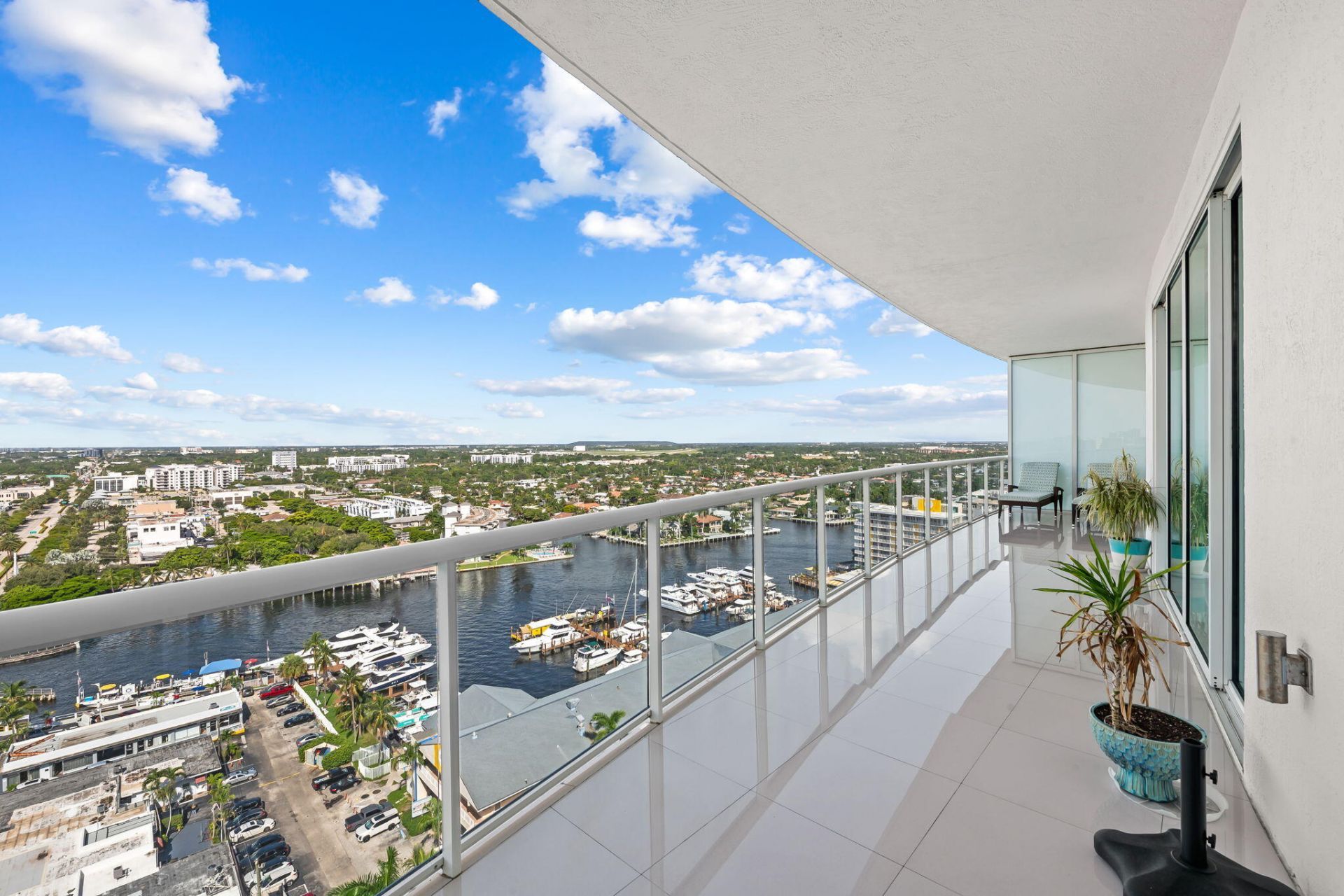 1 N Ocean Boulevard, Unit 1713, Pompano Beach, FL 33062 Photo