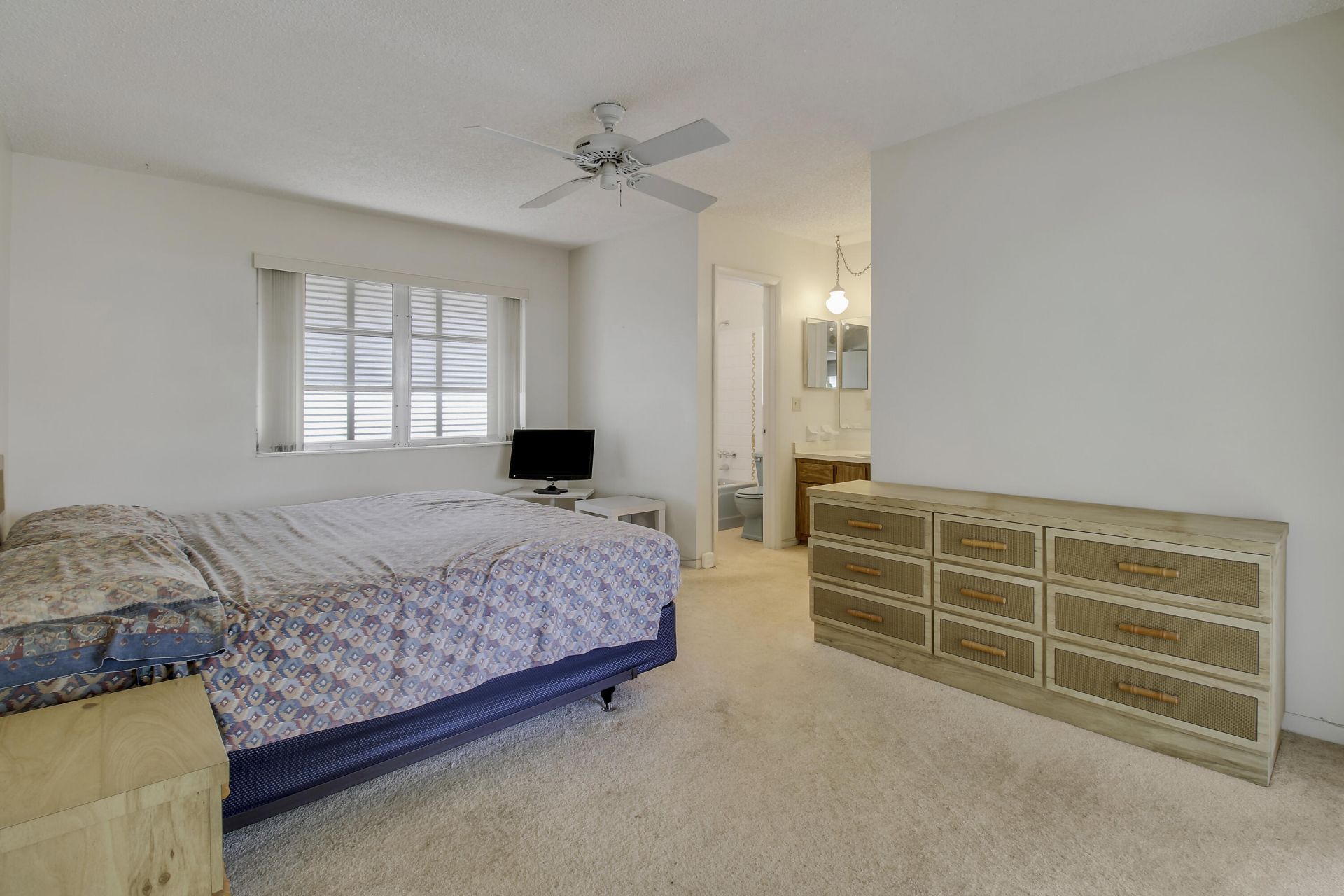 313 Balsam Street, Palm Beach Gardens, FL 33410 Photo