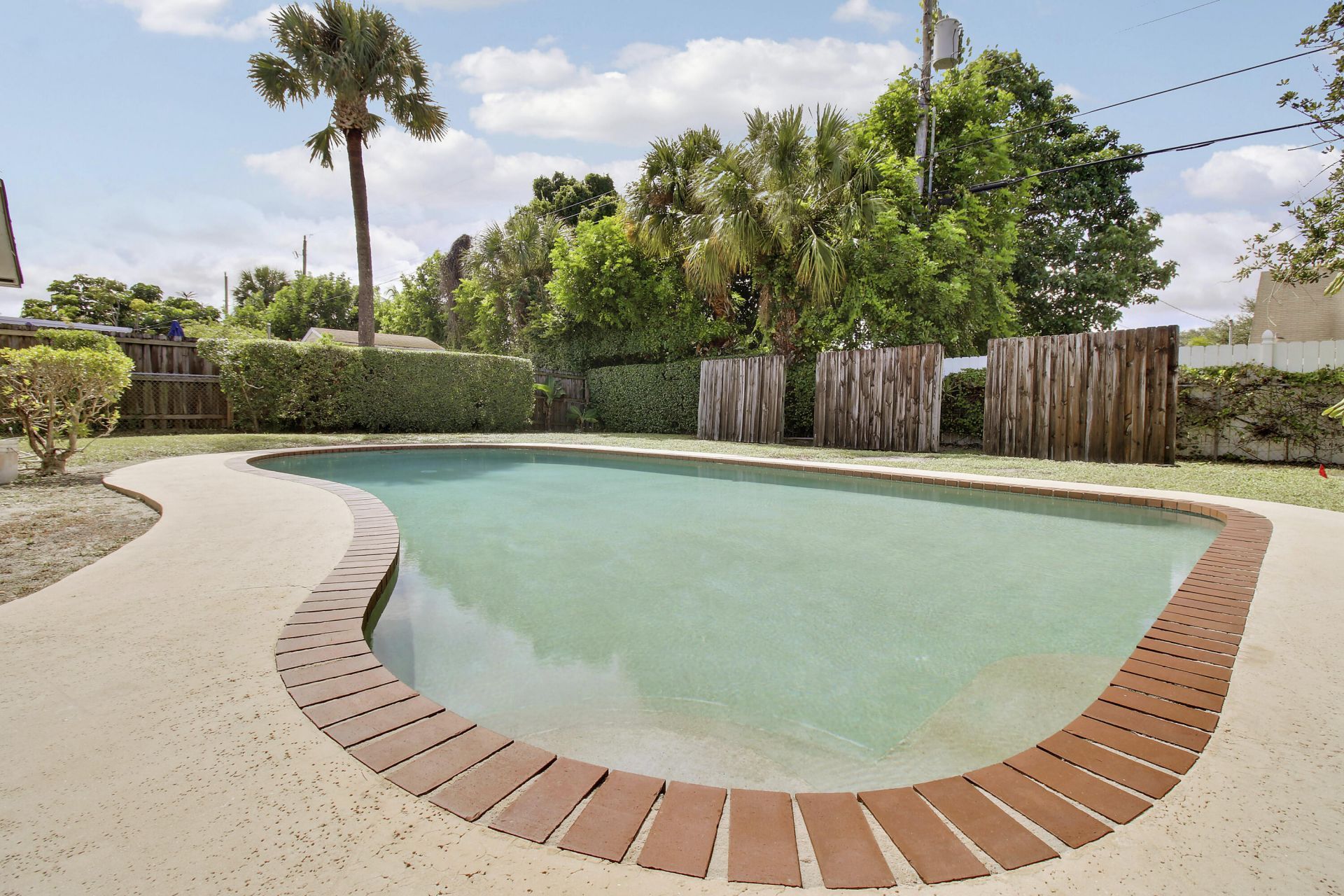 313 Balsam Street, Palm Beach Gardens, FL 33410 Photo