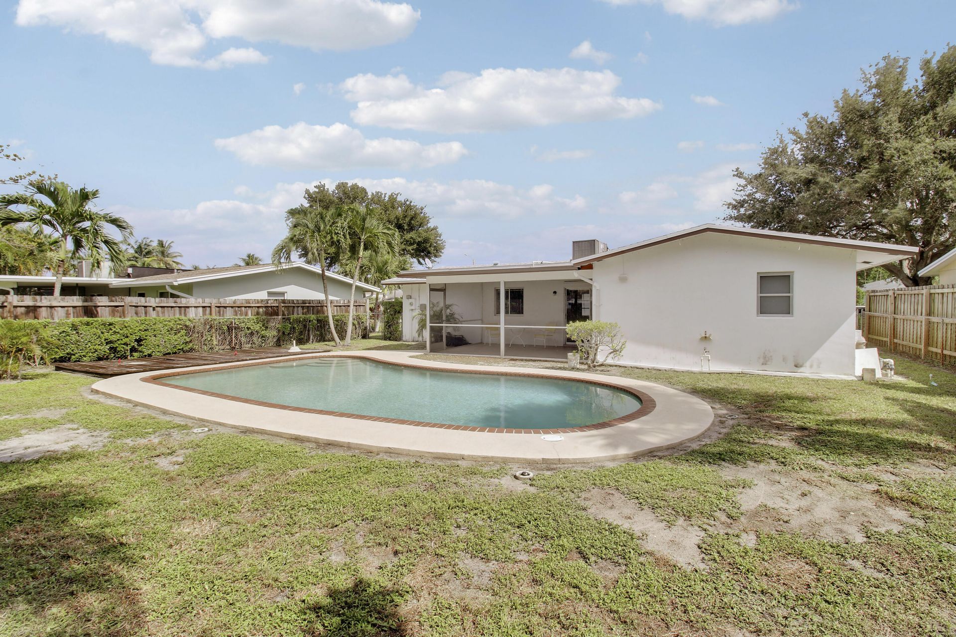 313 Balsam Street, Palm Beach Gardens, FL 33410 Photo