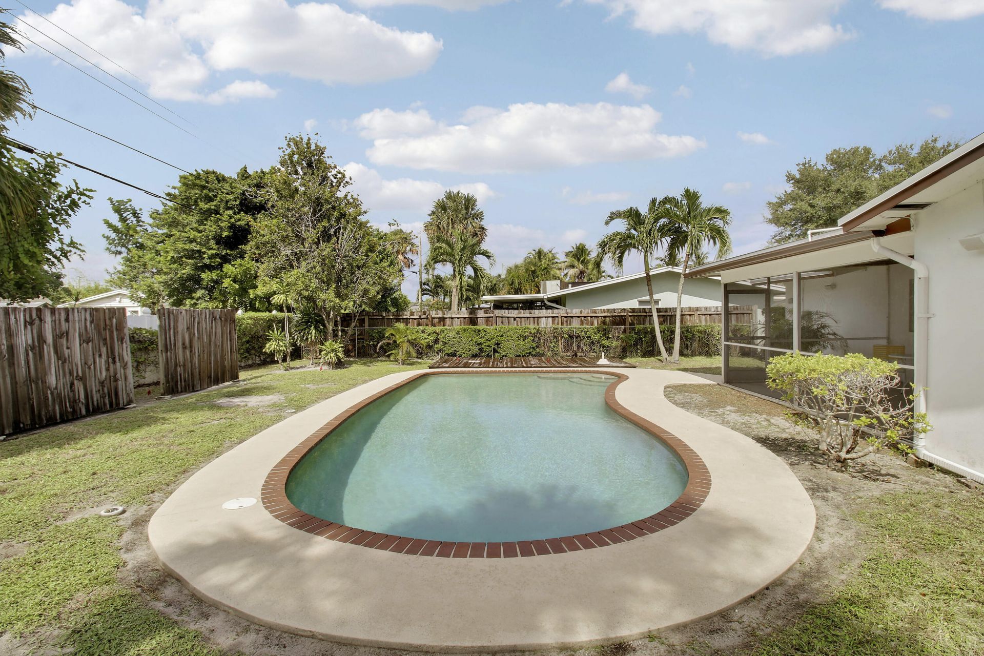 313 Balsam Street, Palm Beach Gardens, FL 33410 Photo