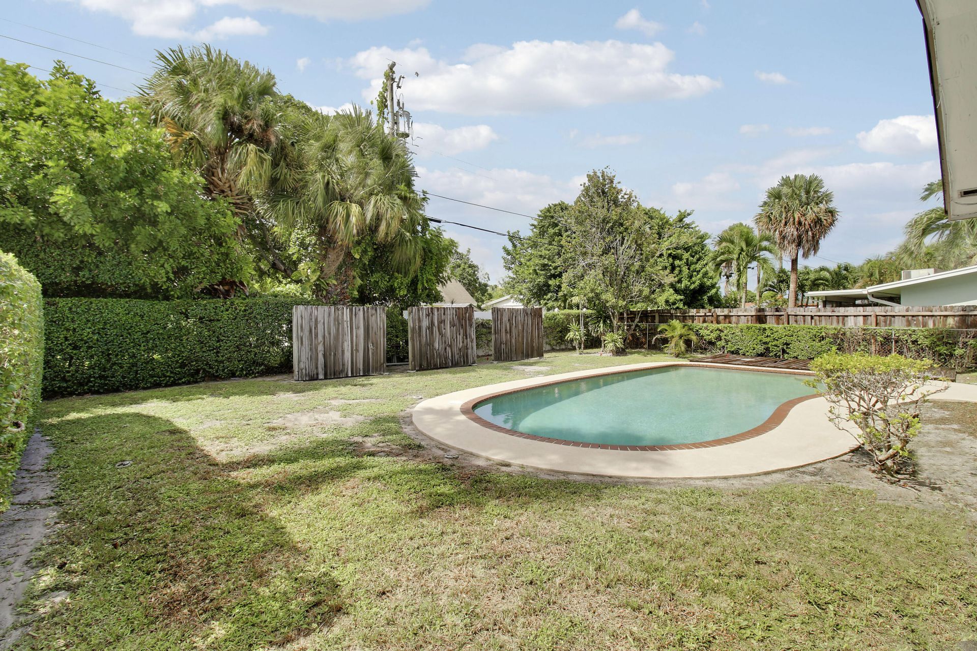 313 Balsam Street, Palm Beach Gardens, FL 33410 Photo