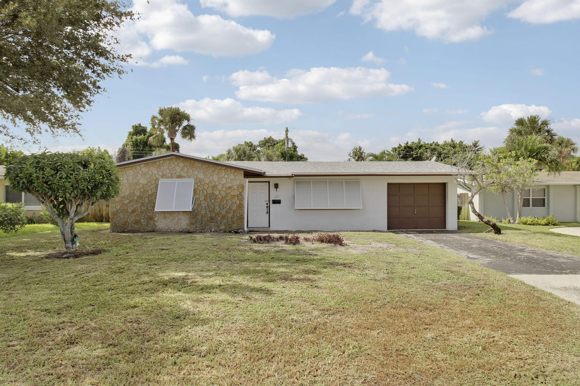 313 Balsam Street, Palm Beach Gardens, FL 33410 Photo