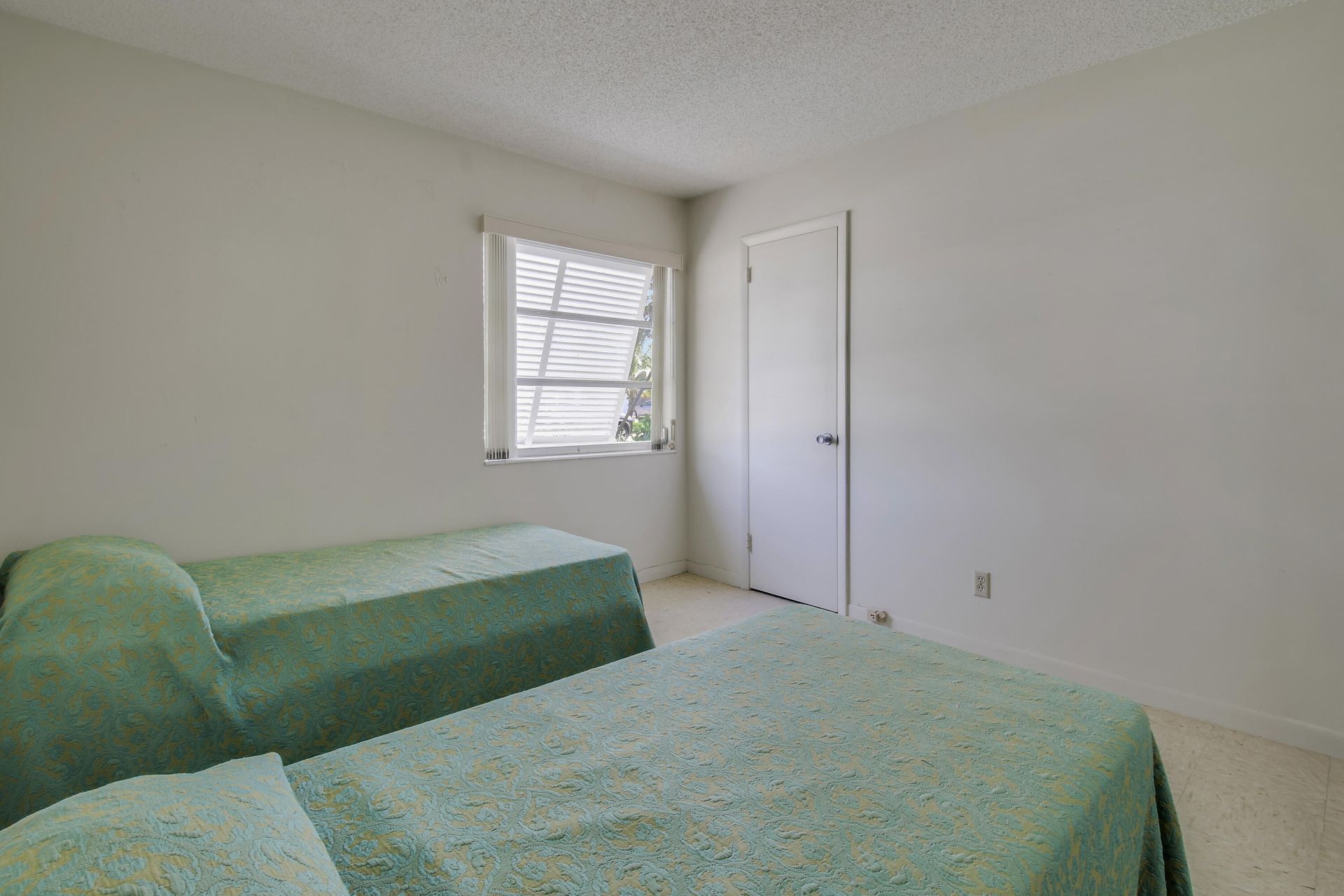 313 Balsam Street, Palm Beach Gardens, FL 33410 Photo
