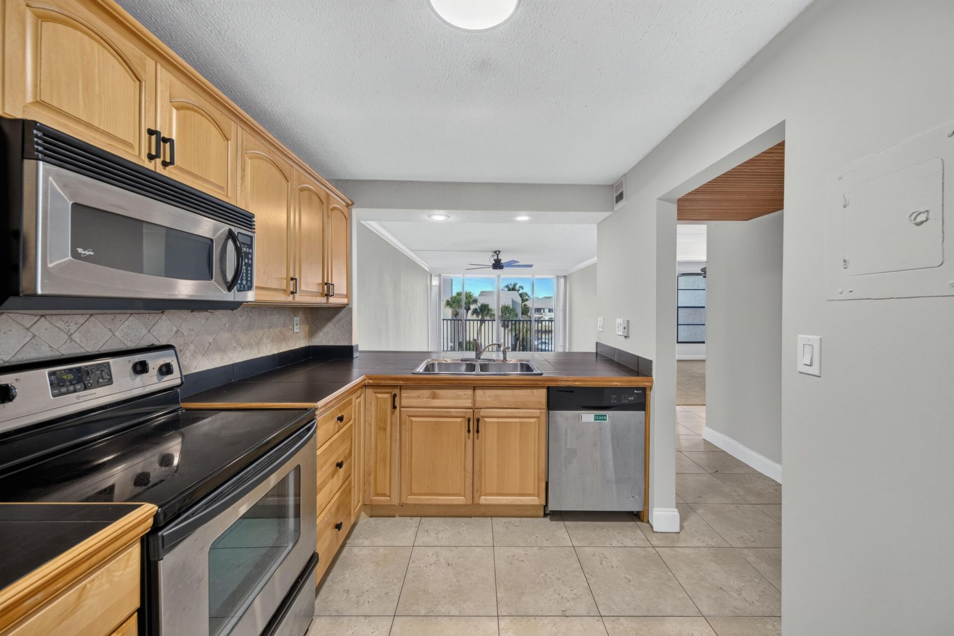 6 Royal Palm Way, Unit 307, Boca Raton, FL 33432 Photo