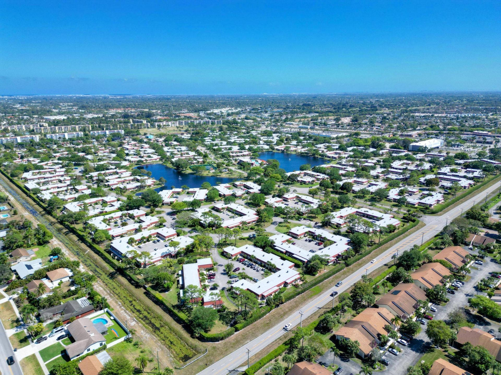 857 Worcester Lane, Unit B, Lake Worth, FL 33467 Photo