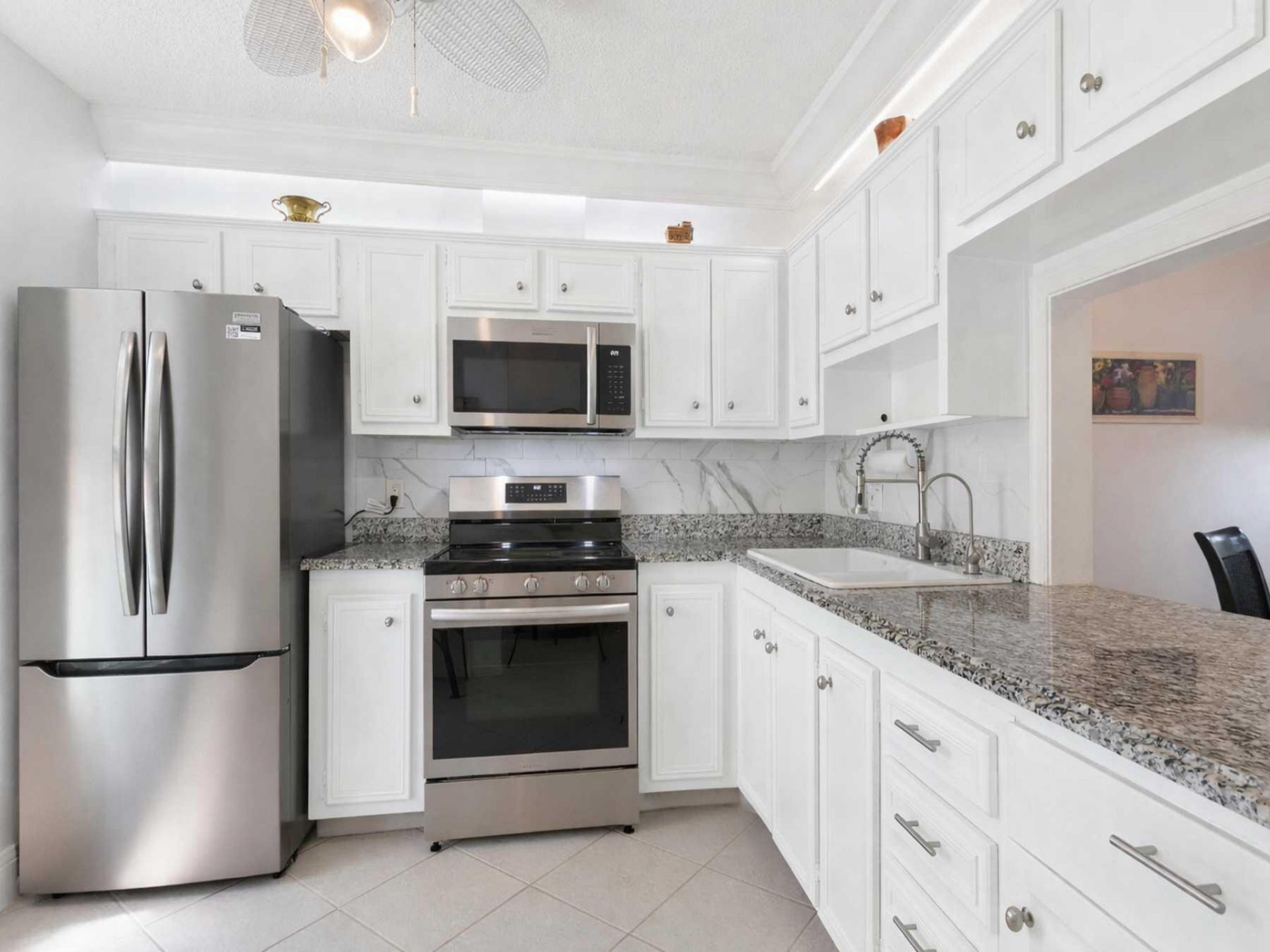 857 Worcester Lane, Unit B, Lake Worth, FL 33467 Photo
