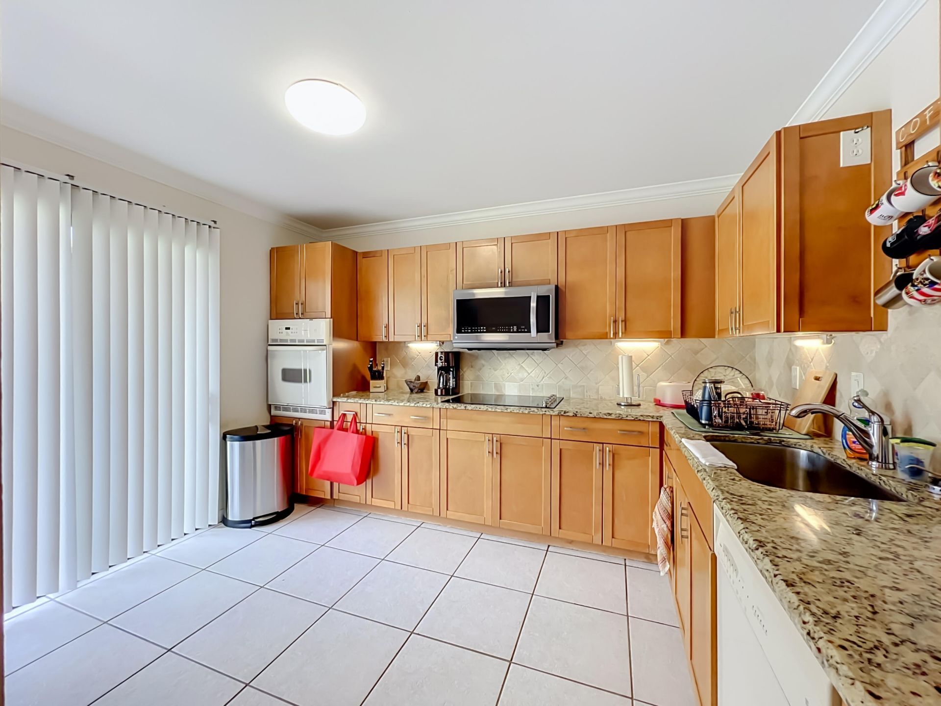 281 Amber Court, Royal Palm Beach, FL 33411 Photo