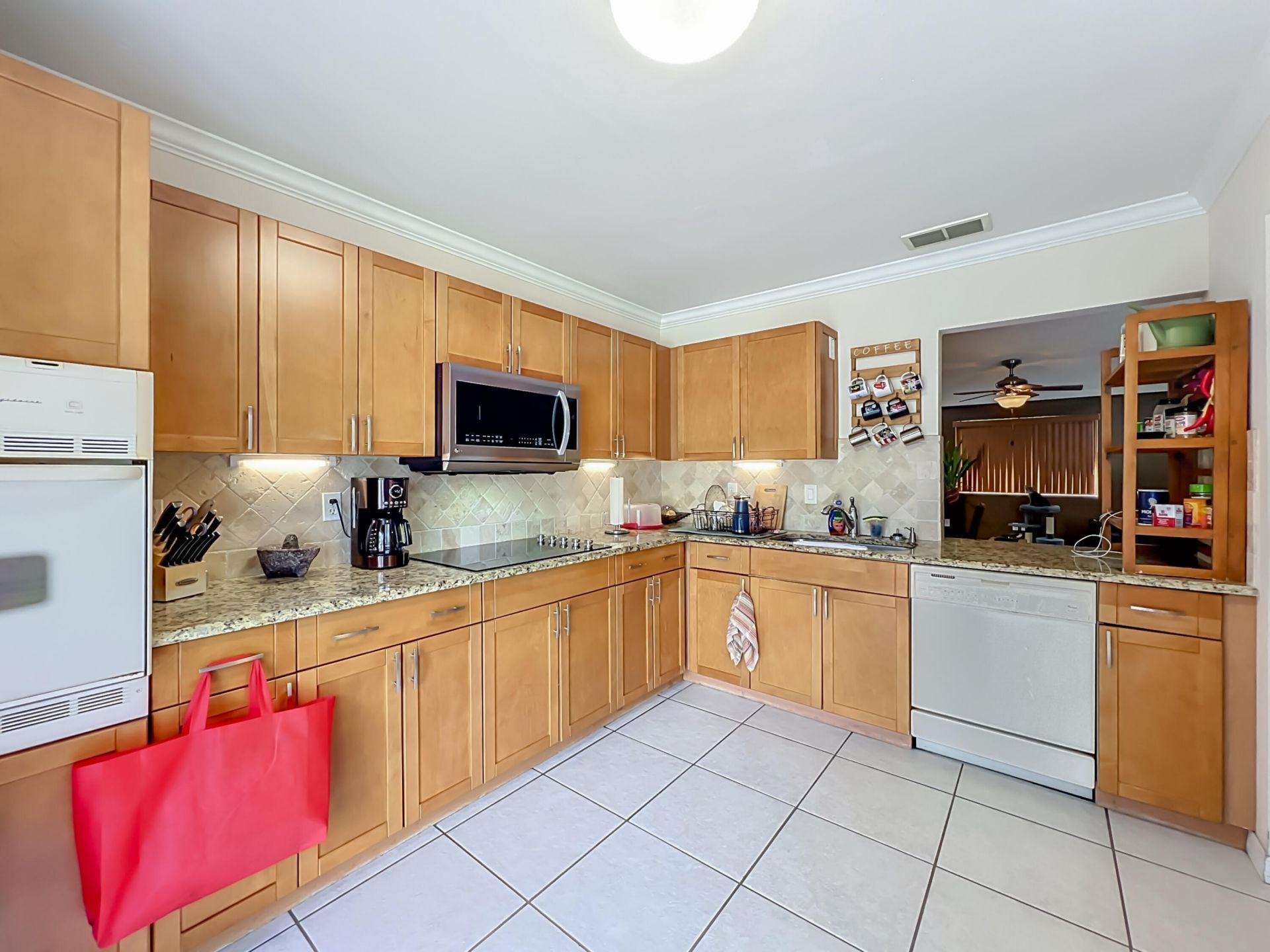 281 Amber Court, Royal Palm Beach, FL 33411 Photo