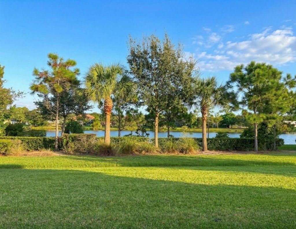 2071 NW Golden Oak Trail, Jensen Beach, FL 34957 Photo