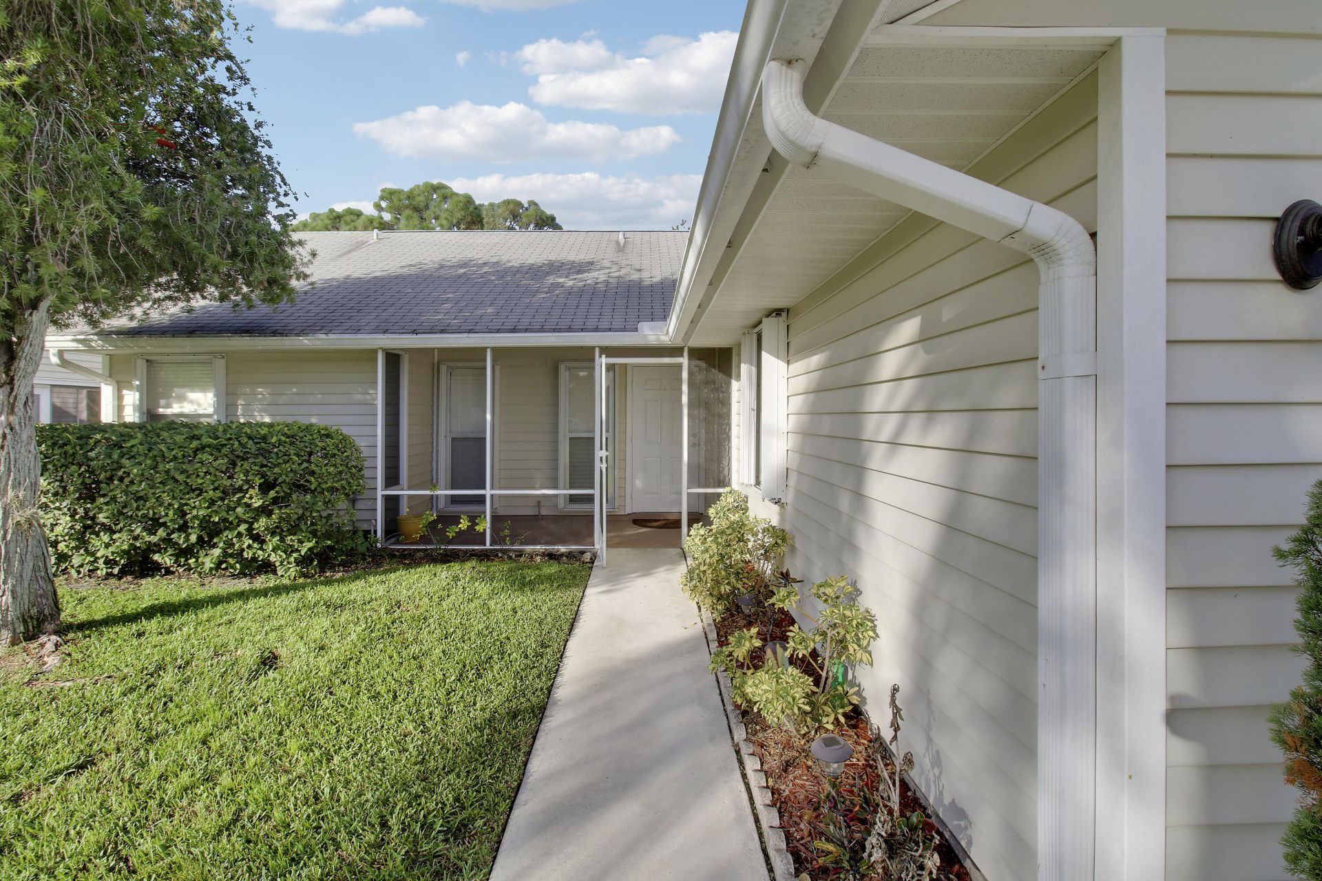 6625 SE Wigeon Court, Stuart, FL 34997 Photo