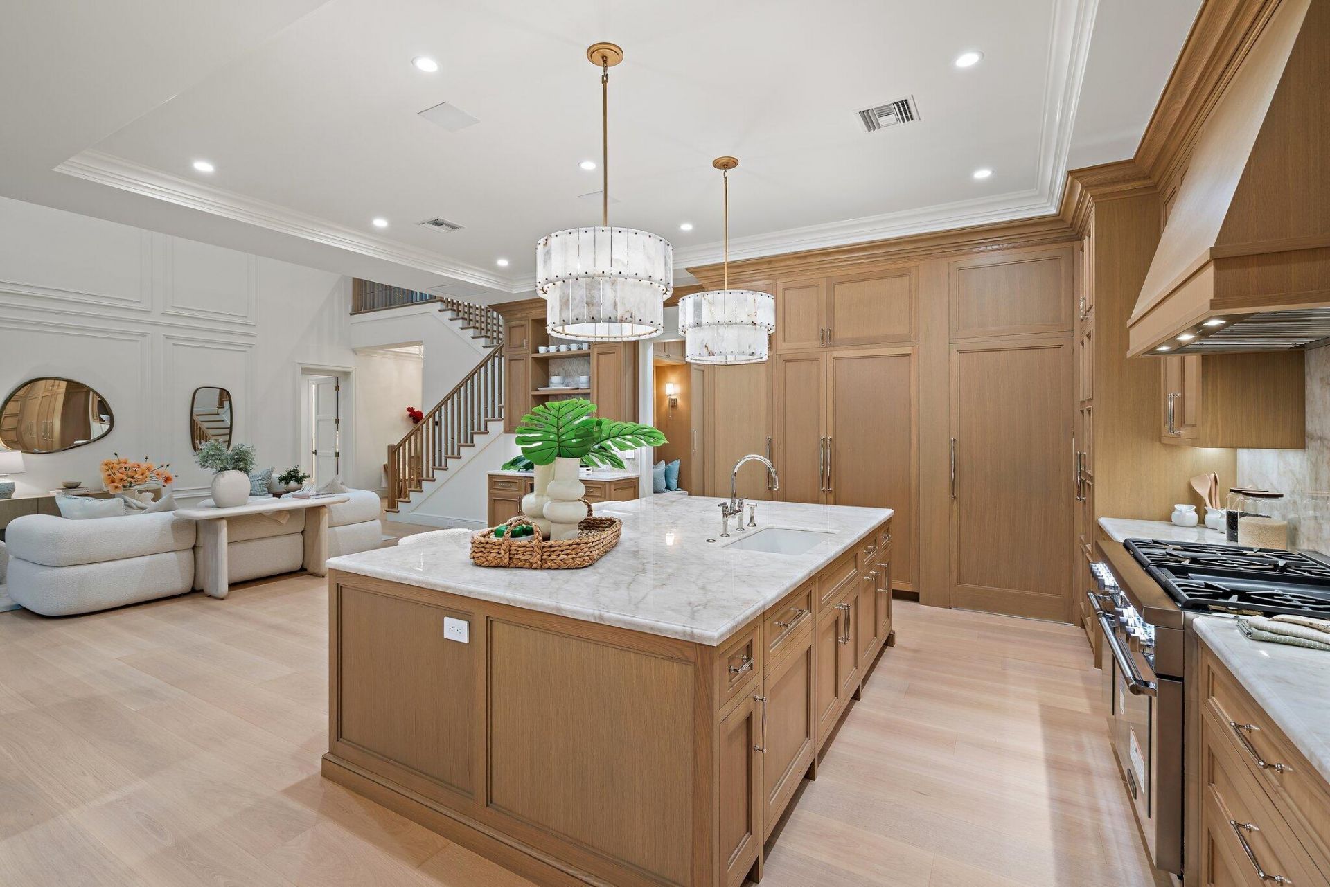 235 Forest Hill Boulevard, West Palm Beach, FL 33405 Photo