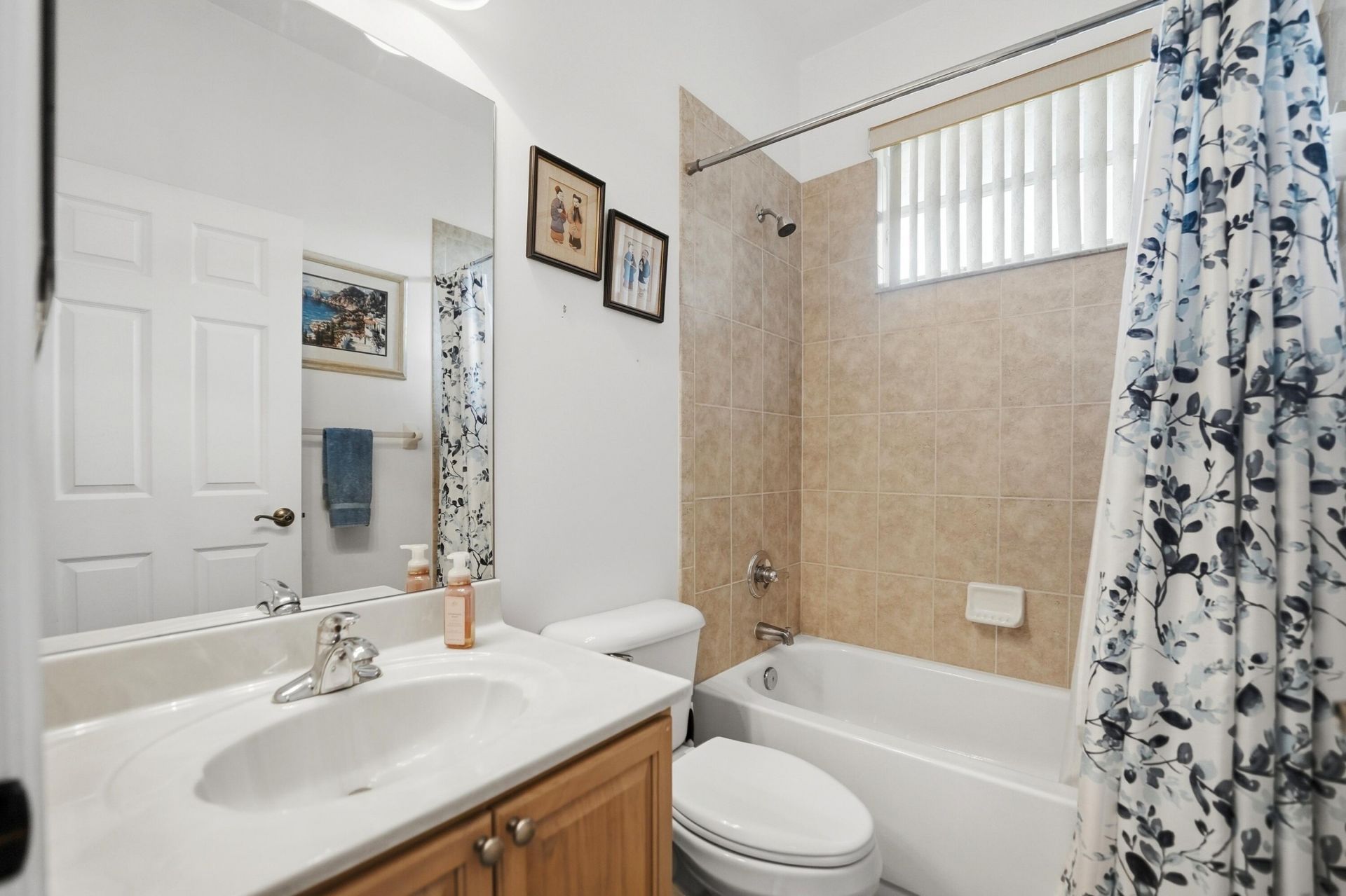 726 SW Jaslo Avenue, Port Saint Lucie, FL 34953 Photo