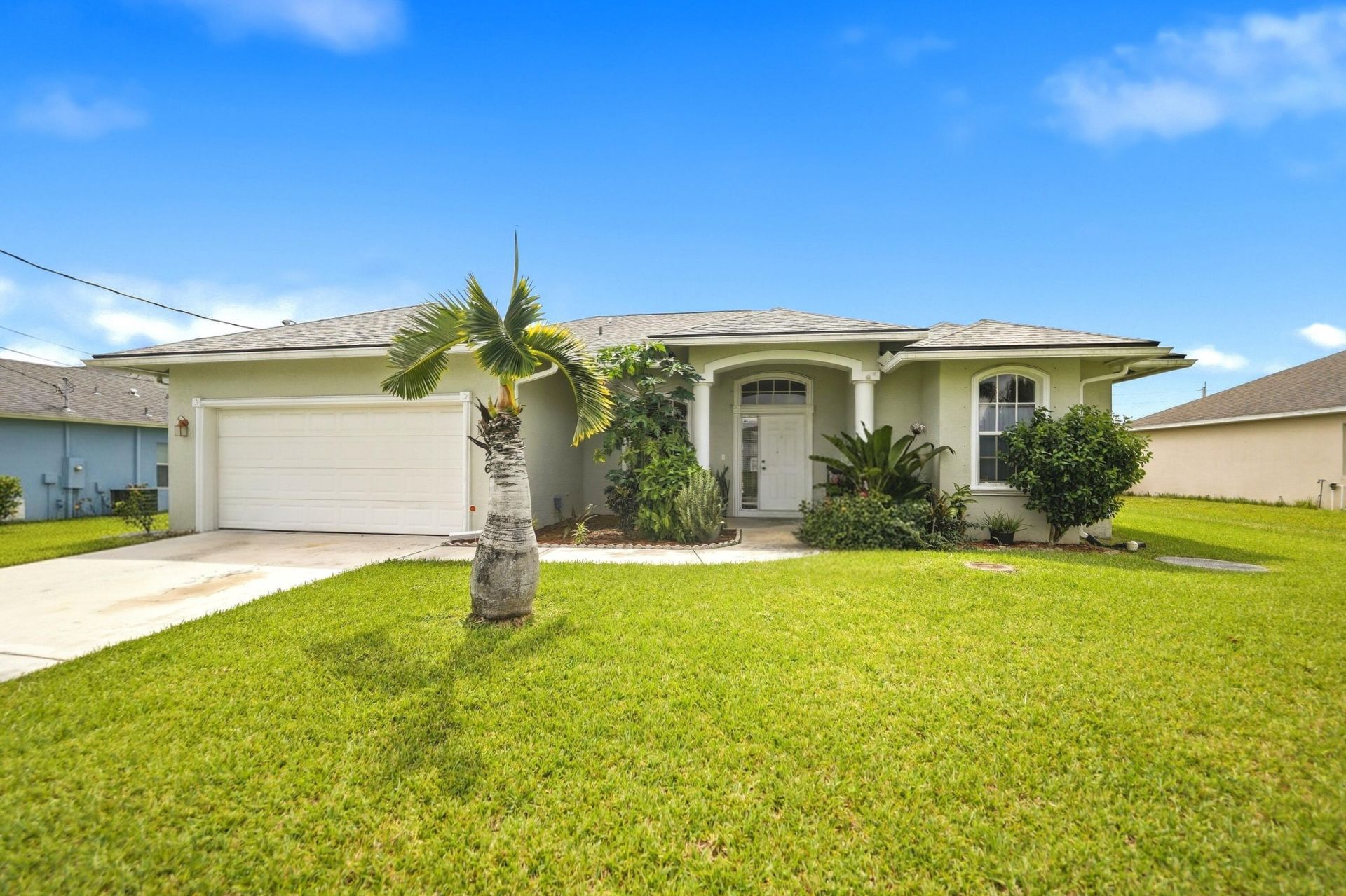 726 SW Jaslo Avenue, Port Saint Lucie, FL 34953 Photo