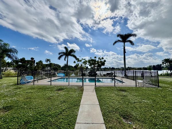 960 CRYSTAL LAKE, Unit 206, Deerfield Beach, FL 33064