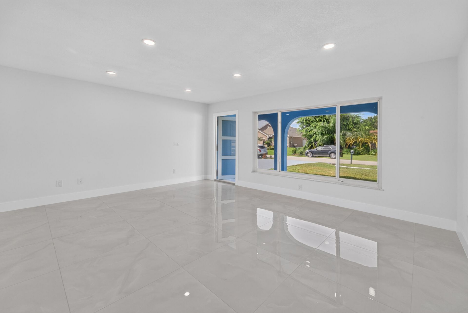 242 SE Duxbury Avenue, Port Saint Lucie, FL 34983 Photo