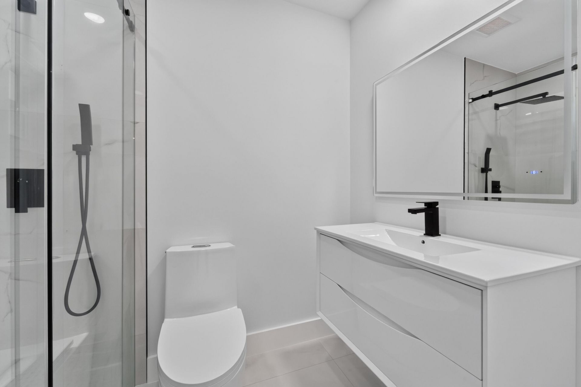 242 SE Duxbury Avenue, Port Saint Lucie, FL 34983 Photo