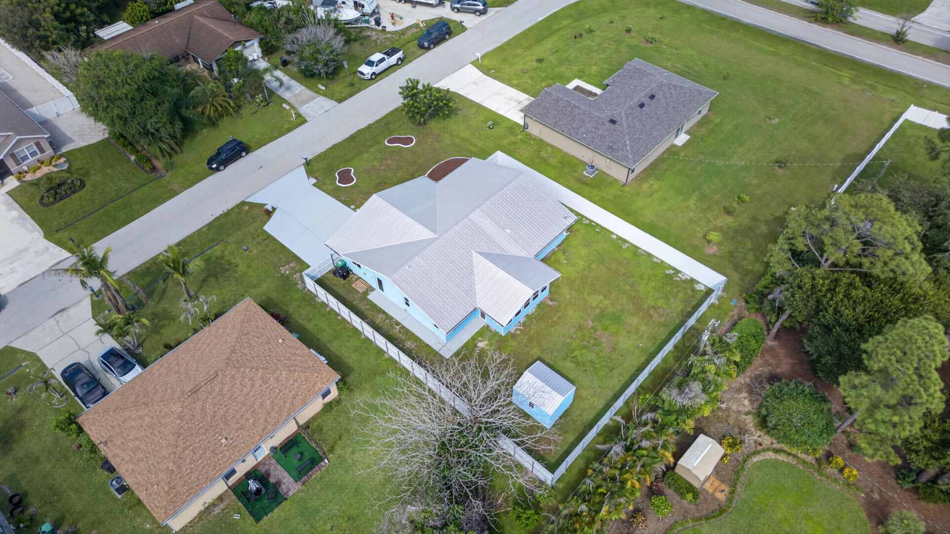 242 SE Duxbury Avenue, Port Saint Lucie, FL 34983 Photo