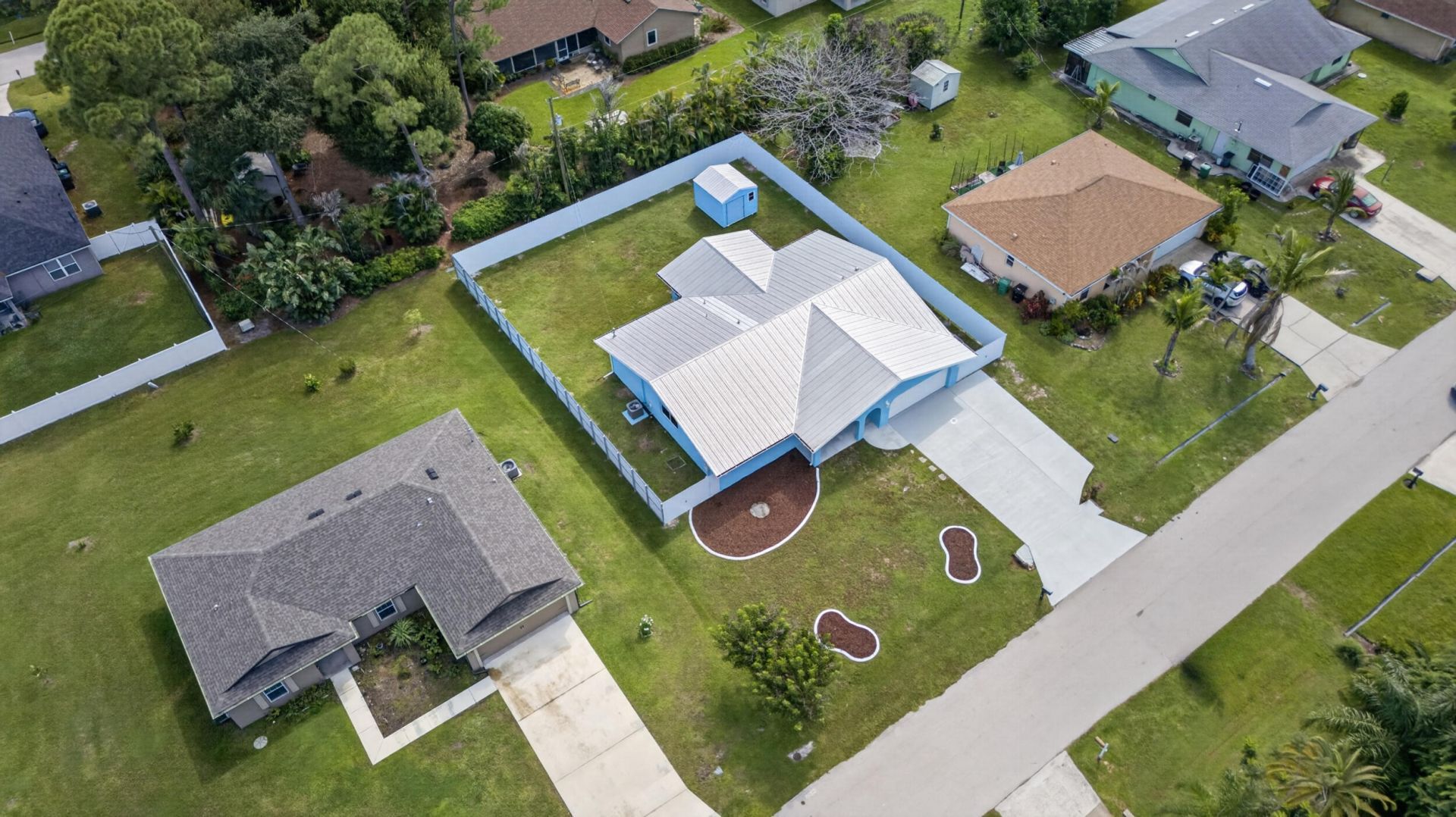 242 SE Duxbury Avenue, Port Saint Lucie, FL 34983 Photo
