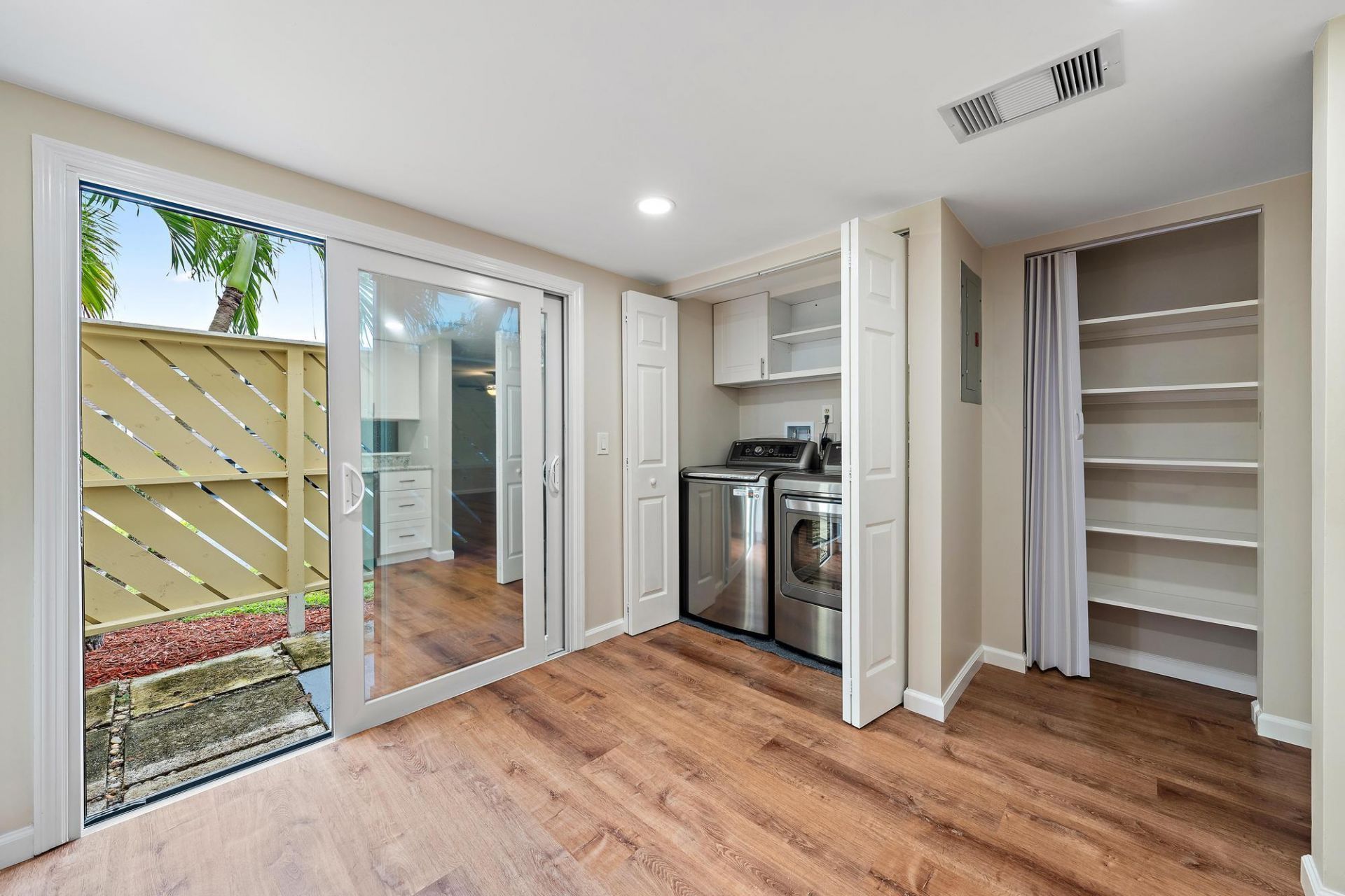 502 Lakewood Drive, Unit 10B, Jupiter, FL 33458 Photo