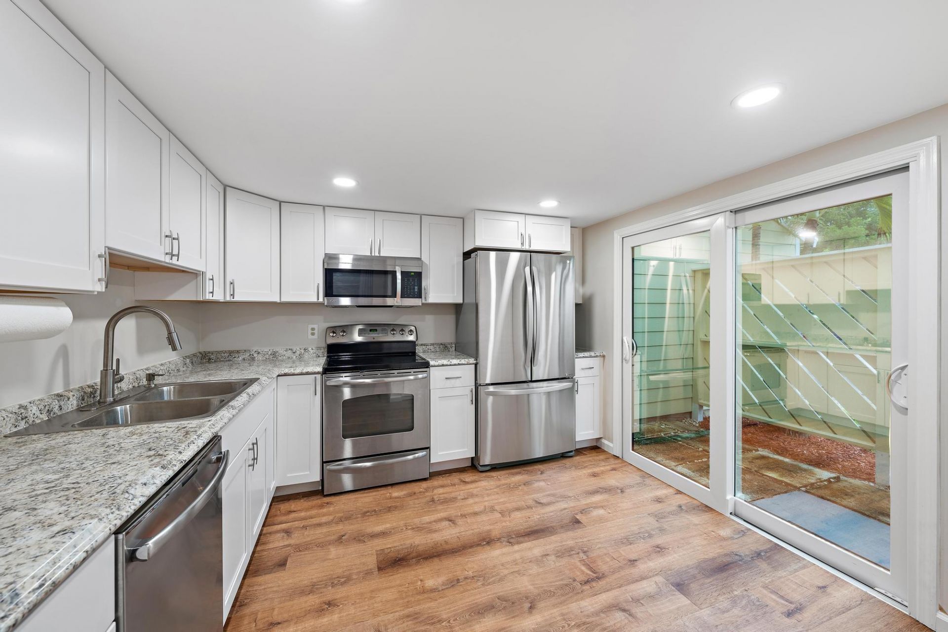 502 Lakewood Drive, Unit 10B, Jupiter, FL 33458 Photo