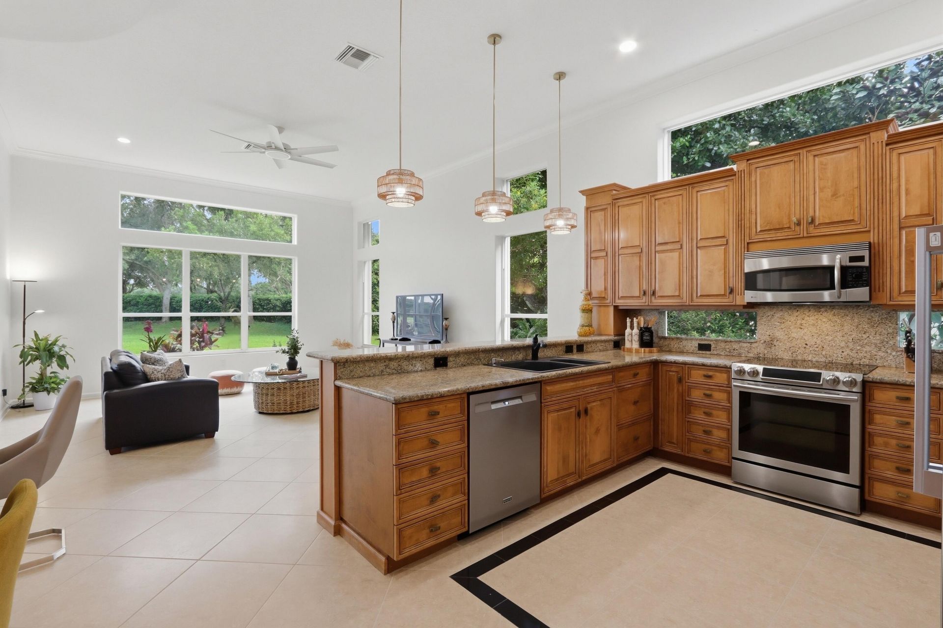 6812 Molakai Circle, Boynton Beach, FL 33437 Photo