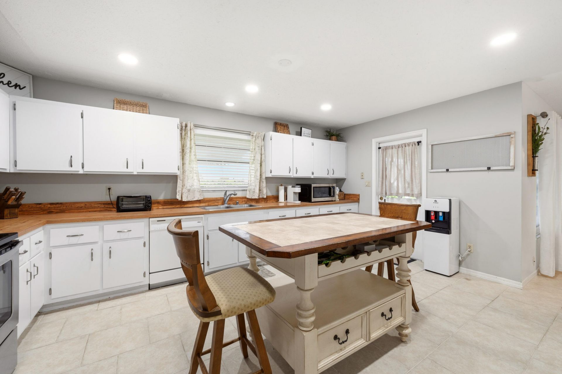 3474 NE Sandra Drive, Jensen Beach, FL 34957 Photo