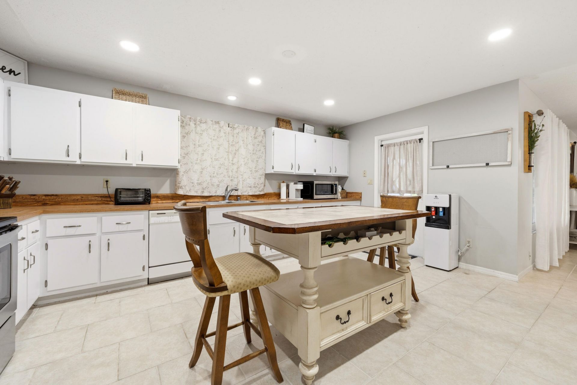 3474 NE Sandra Drive, Jensen Beach, FL 34957 Photo