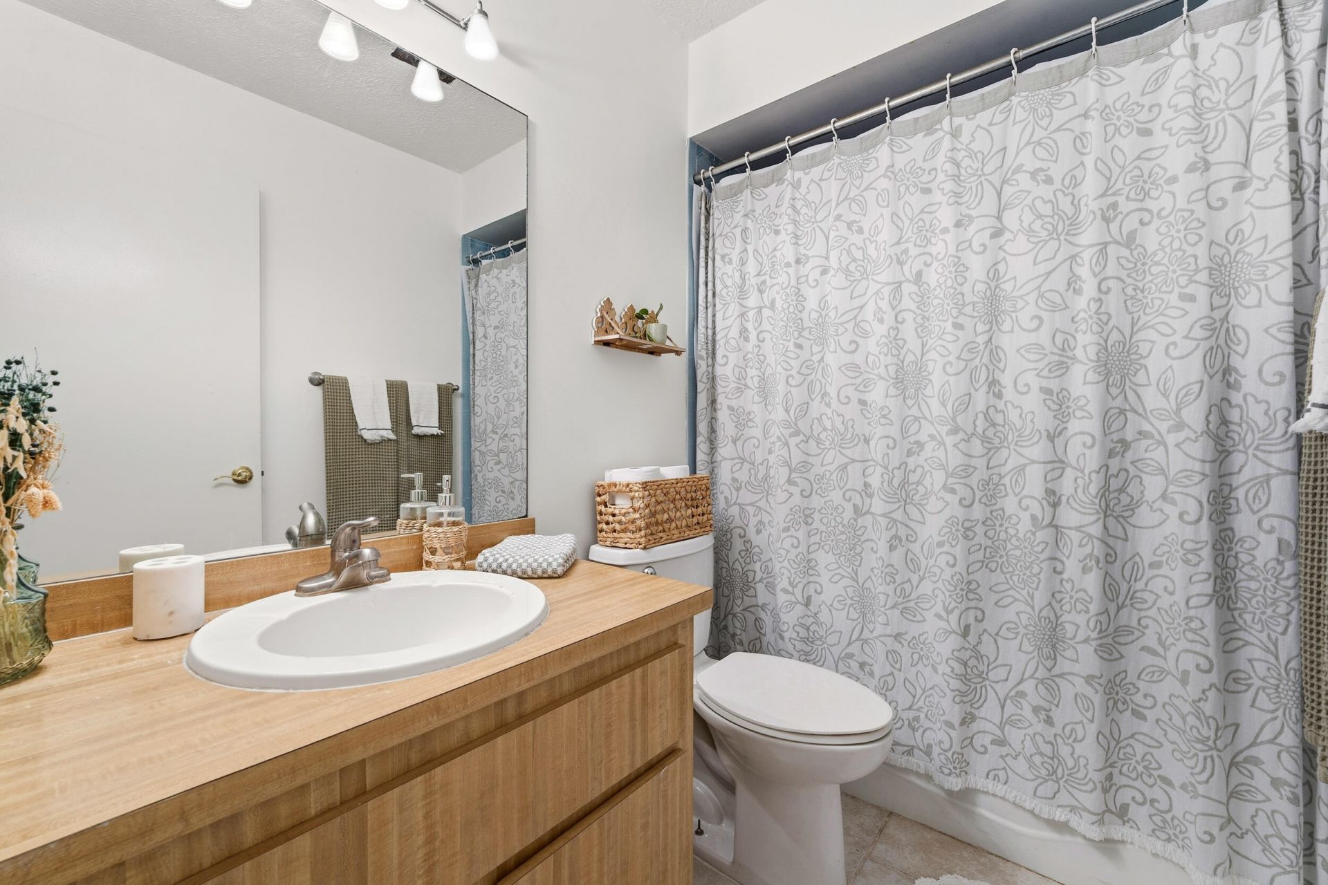 3474 NE Sandra Drive, Jensen Beach, FL 34957 Photo