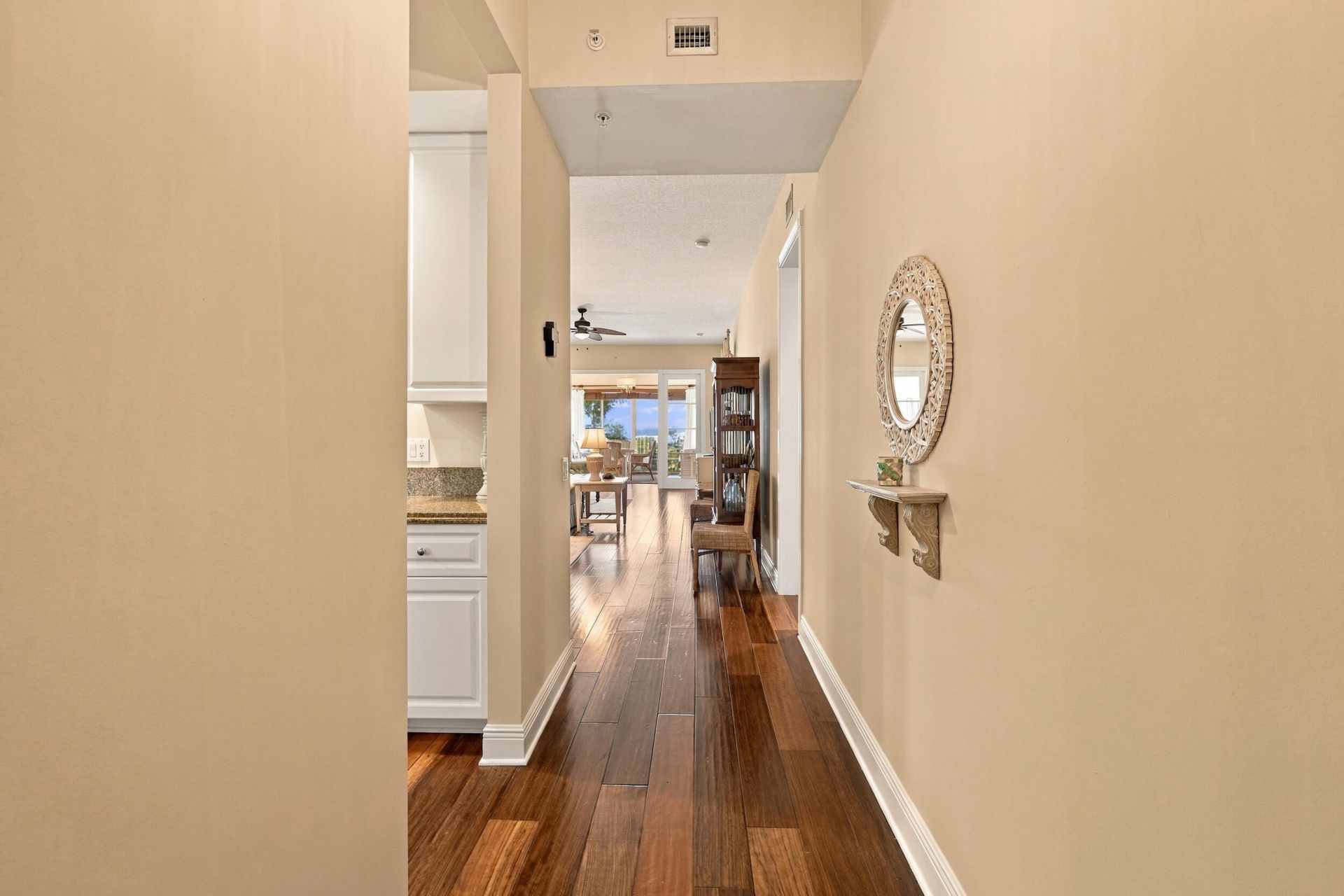 24 Harbour Isle Drive W, Unit 204, Fort Pierce, FL 34949 Photo