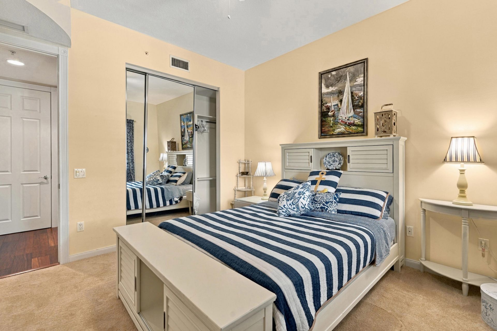 24 Harbour Isle Drive W, Unit 204, Fort Pierce, FL 34949 Photo