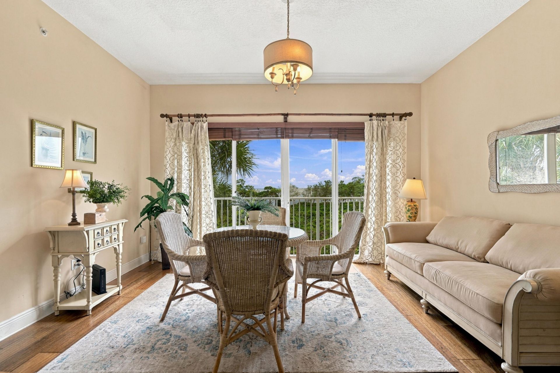 24 Harbour Isle Drive W, Unit 204, Fort Pierce, FL 34949 Photo