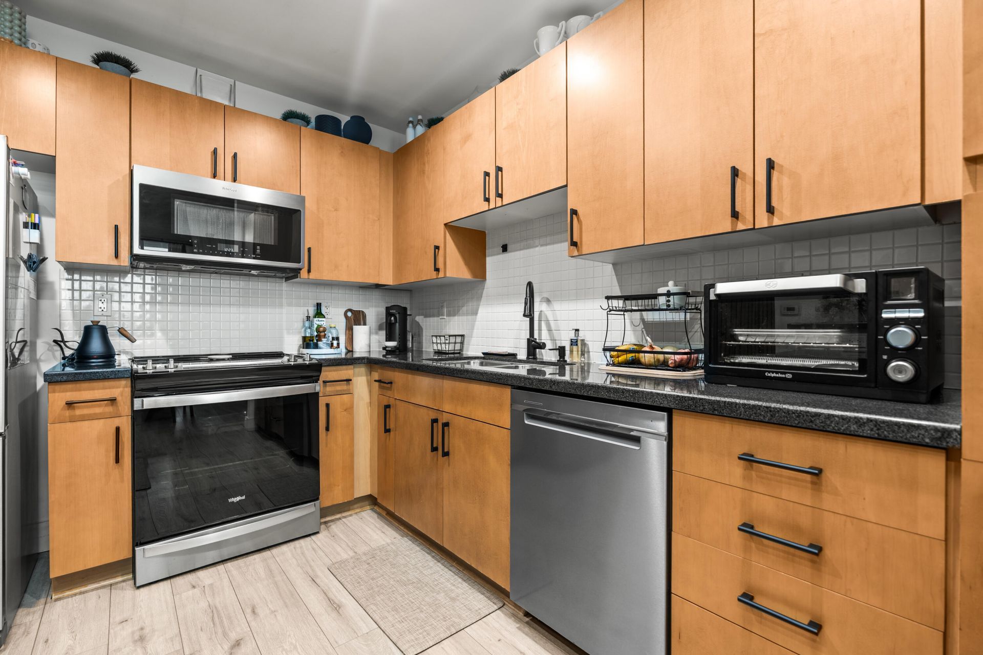 300 S Australian Avenue, Unit 425, West Palm Beach, FL 33401 Photo