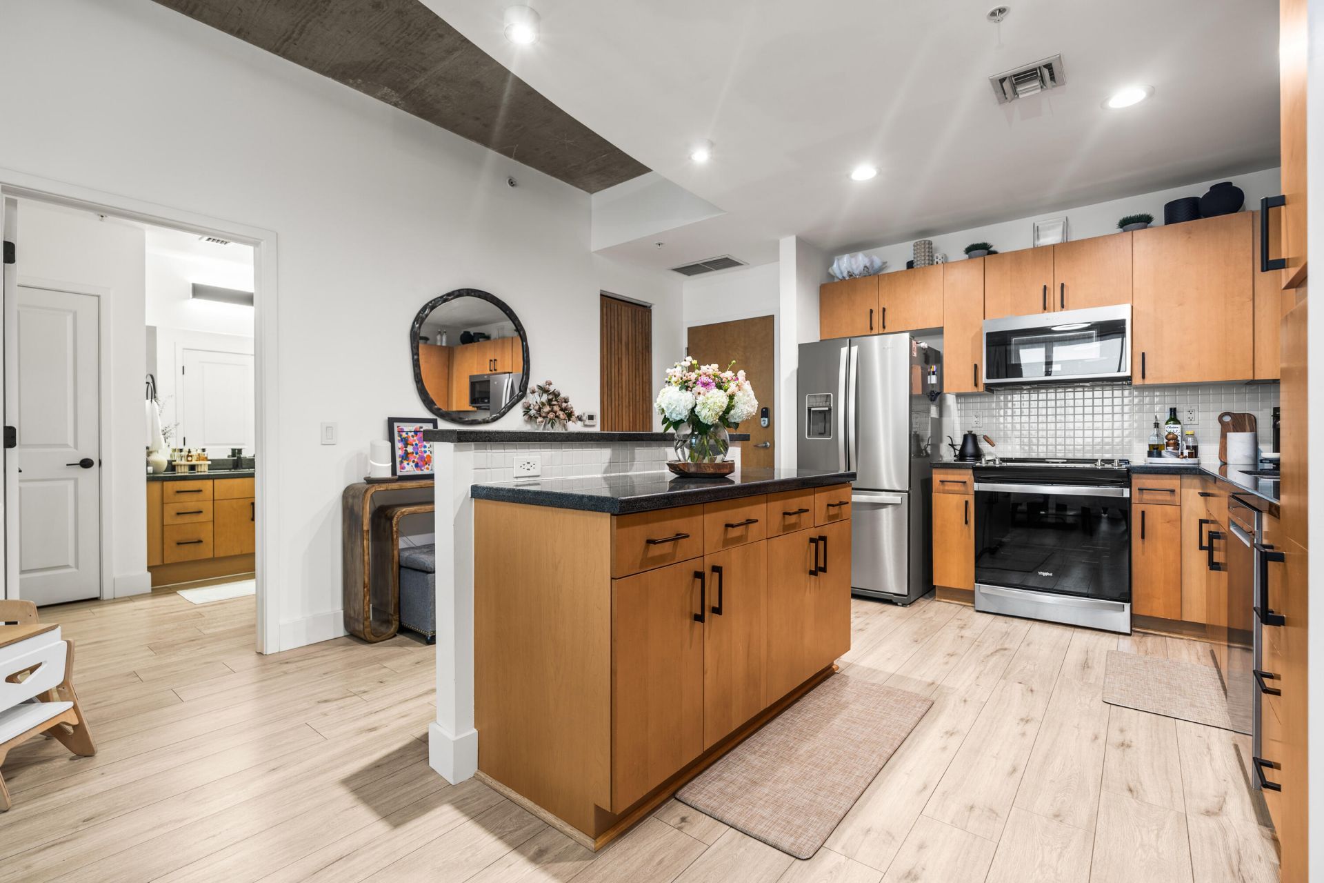 300 S Australian Avenue, Unit 425, West Palm Beach, FL 33401 Photo