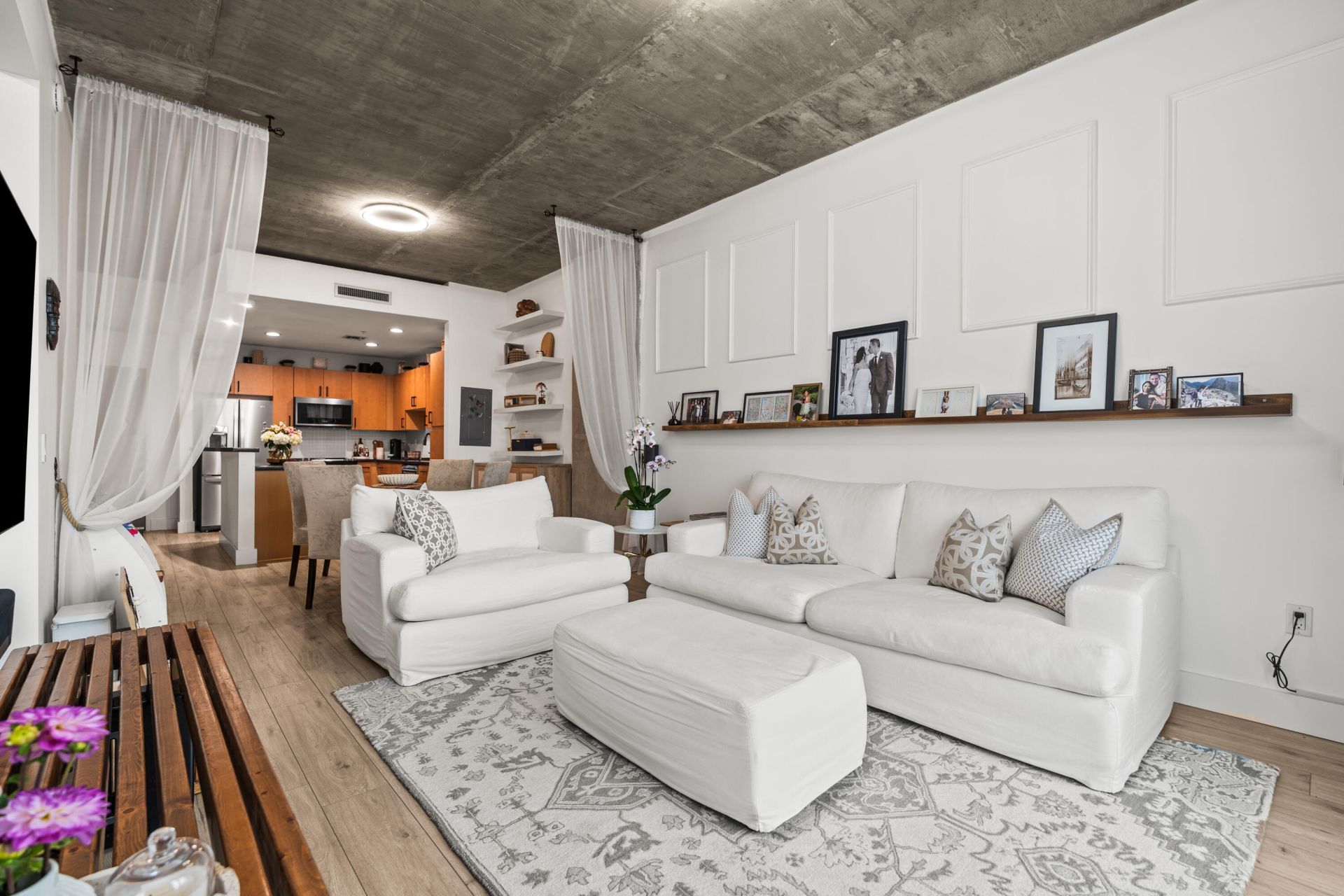 300 S Australian Avenue, Unit 425, West Palm Beach, FL 33401 Photo