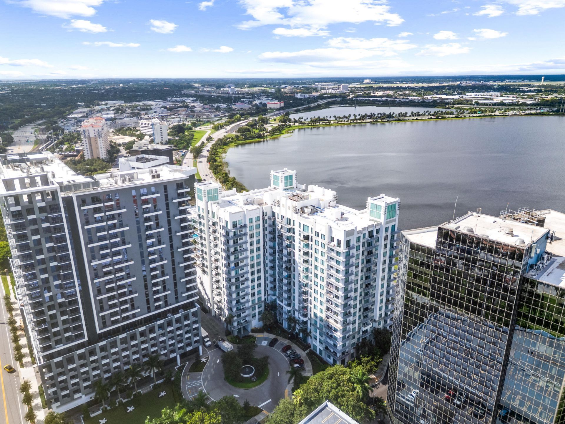 300 S Australian Avenue, Unit 425, West Palm Beach, FL 33401 Photo