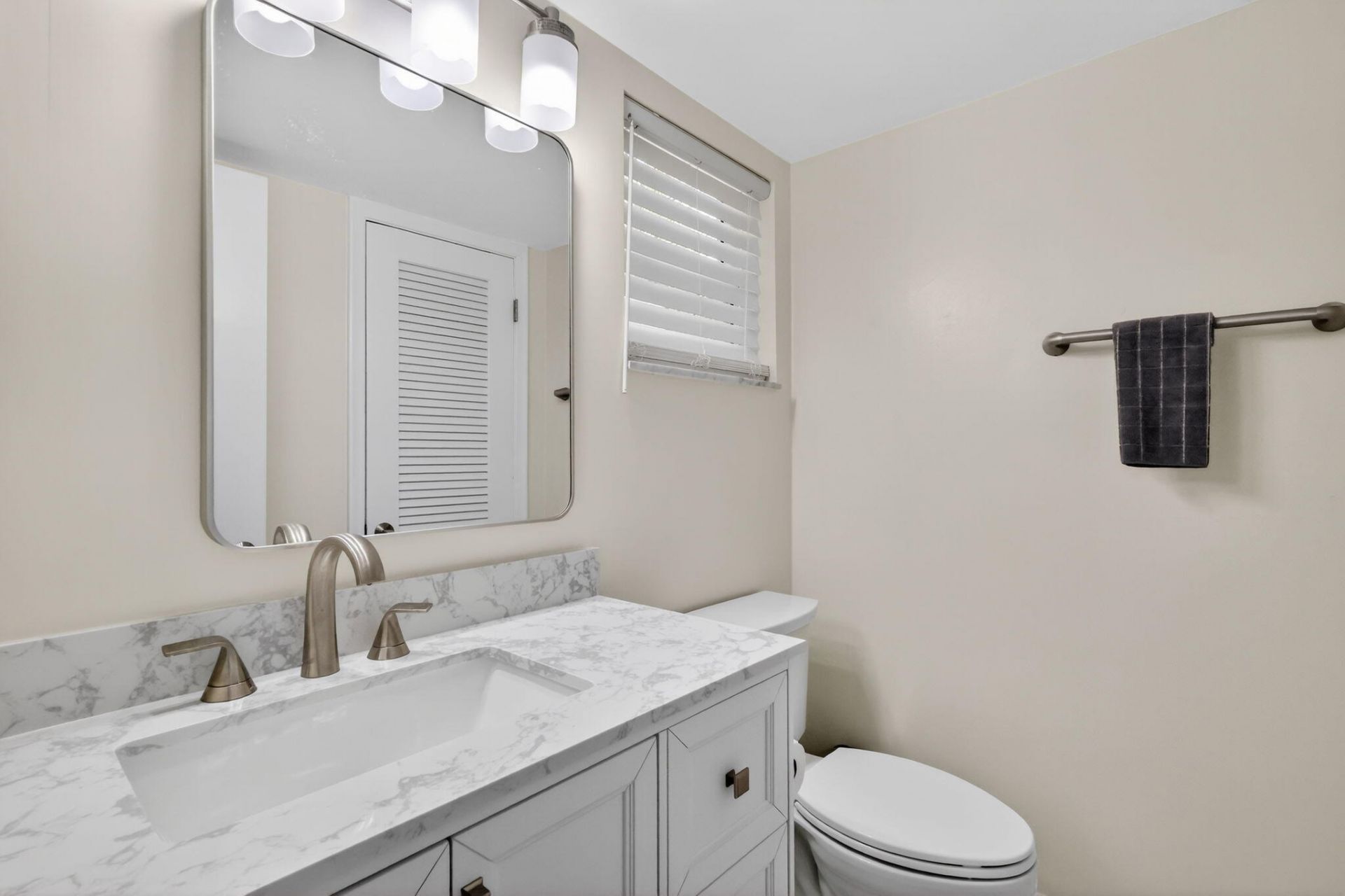 2615 NE 1st Court, Unit 201, Boynton Beach, FL 33435 Photo