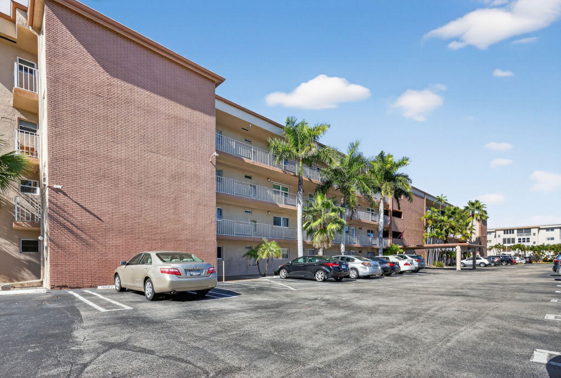 2615 NE 1st Court, Unit 201, Boynton Beach, FL 33435 Photo