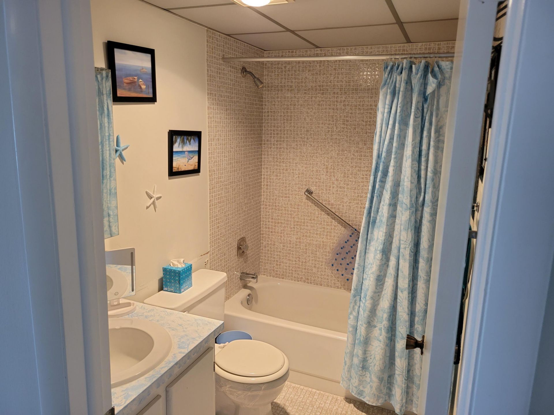 662 Burgundy N, Delray Beach, FL 33484 Photo