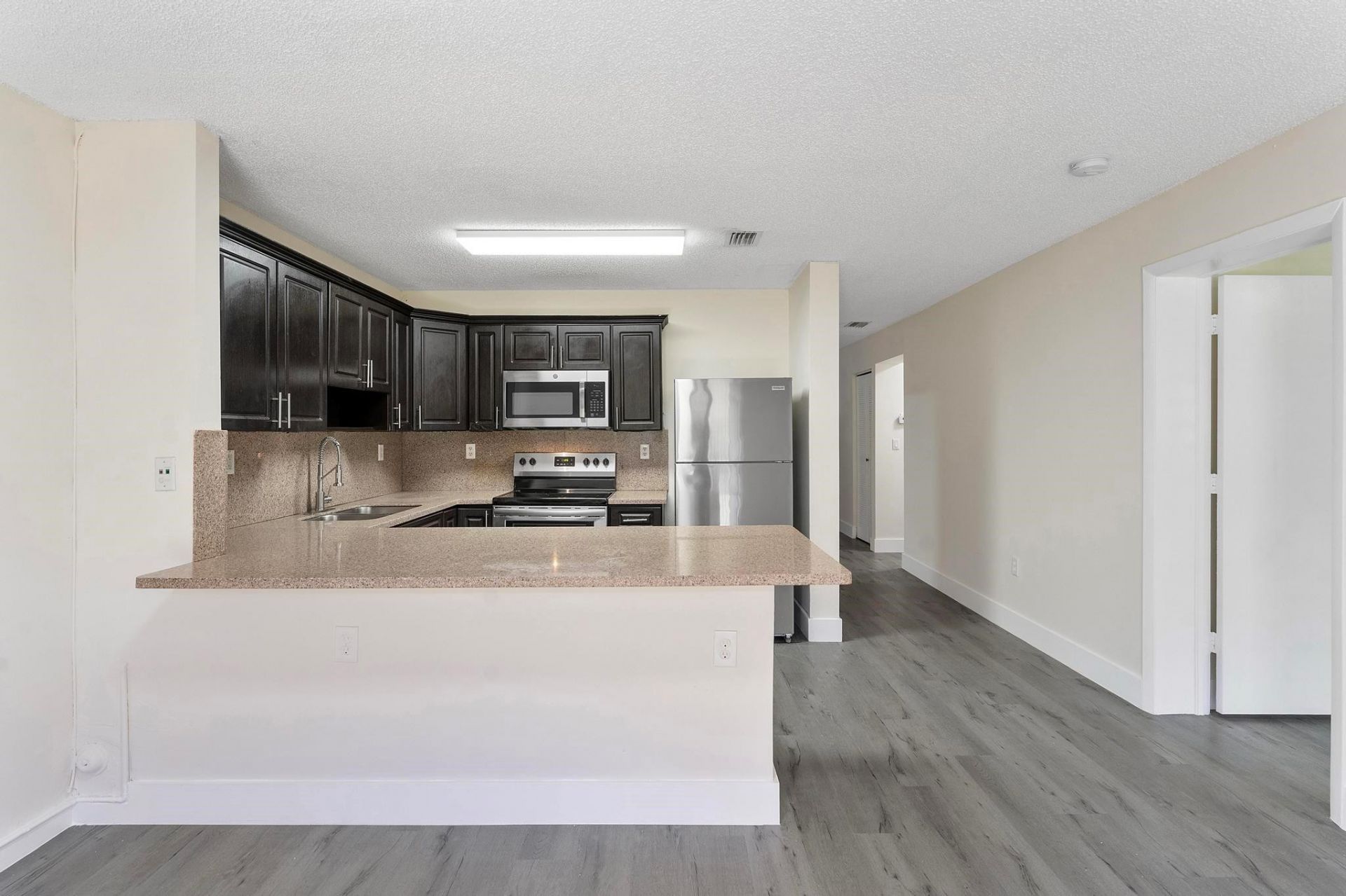 8851 NW 119th Street, Unit 5105, Hialeah, FL 33018 Photo