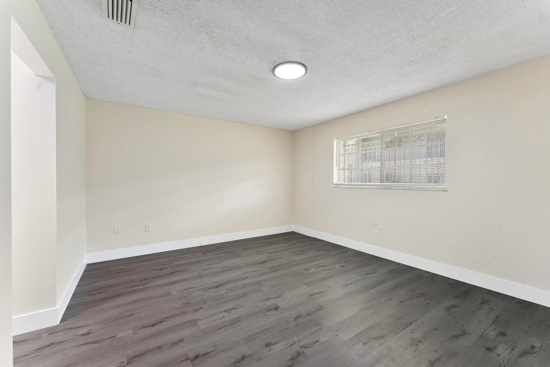 8851 NW 119th Street, Unit 5105, Hialeah, FL 33018 Photo