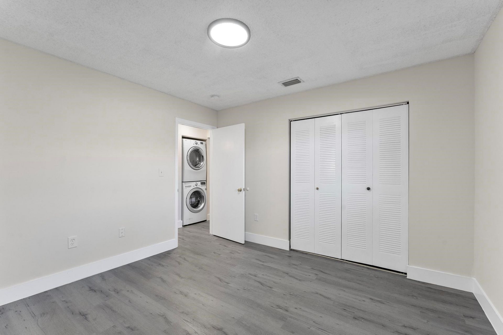 8851 NW 119th Street, Unit 5105, Hialeah, FL 33018 Photo