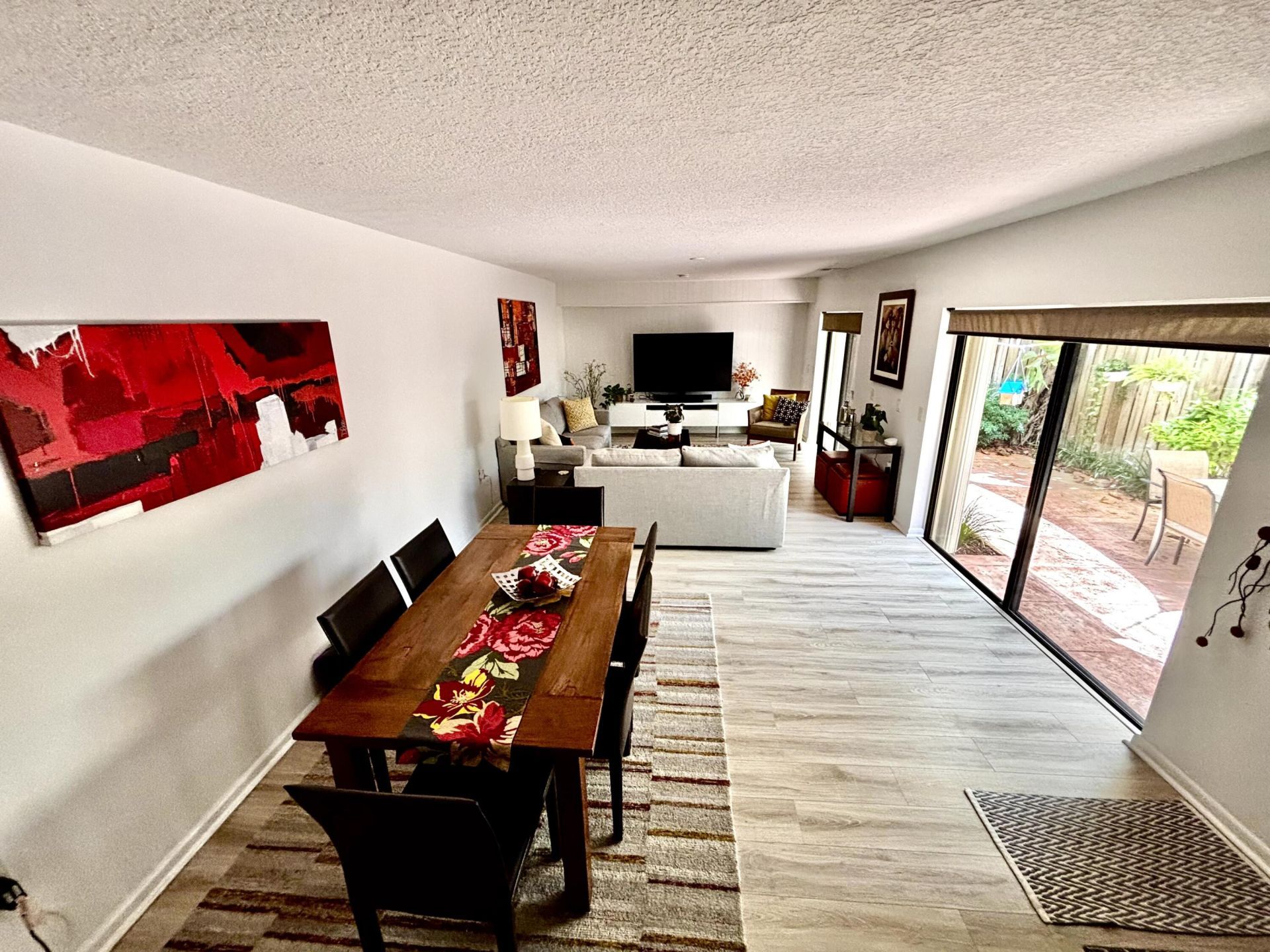 1700 Embassy Drive, Unit 403, West Palm Beach, FL 33401 Photo