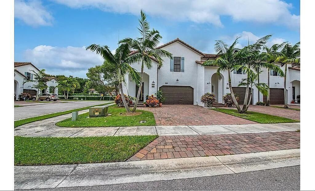 3199 Santa Catalina Place, Greenacres, FL 33467 Photo