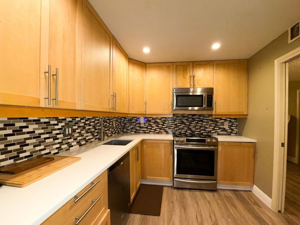 3510 OAKS Way, Unit 101, Pompano Beach, FL 33069