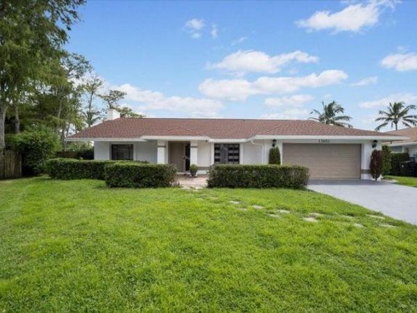 13950 BARBERRY Court, Wellington, FL 33414