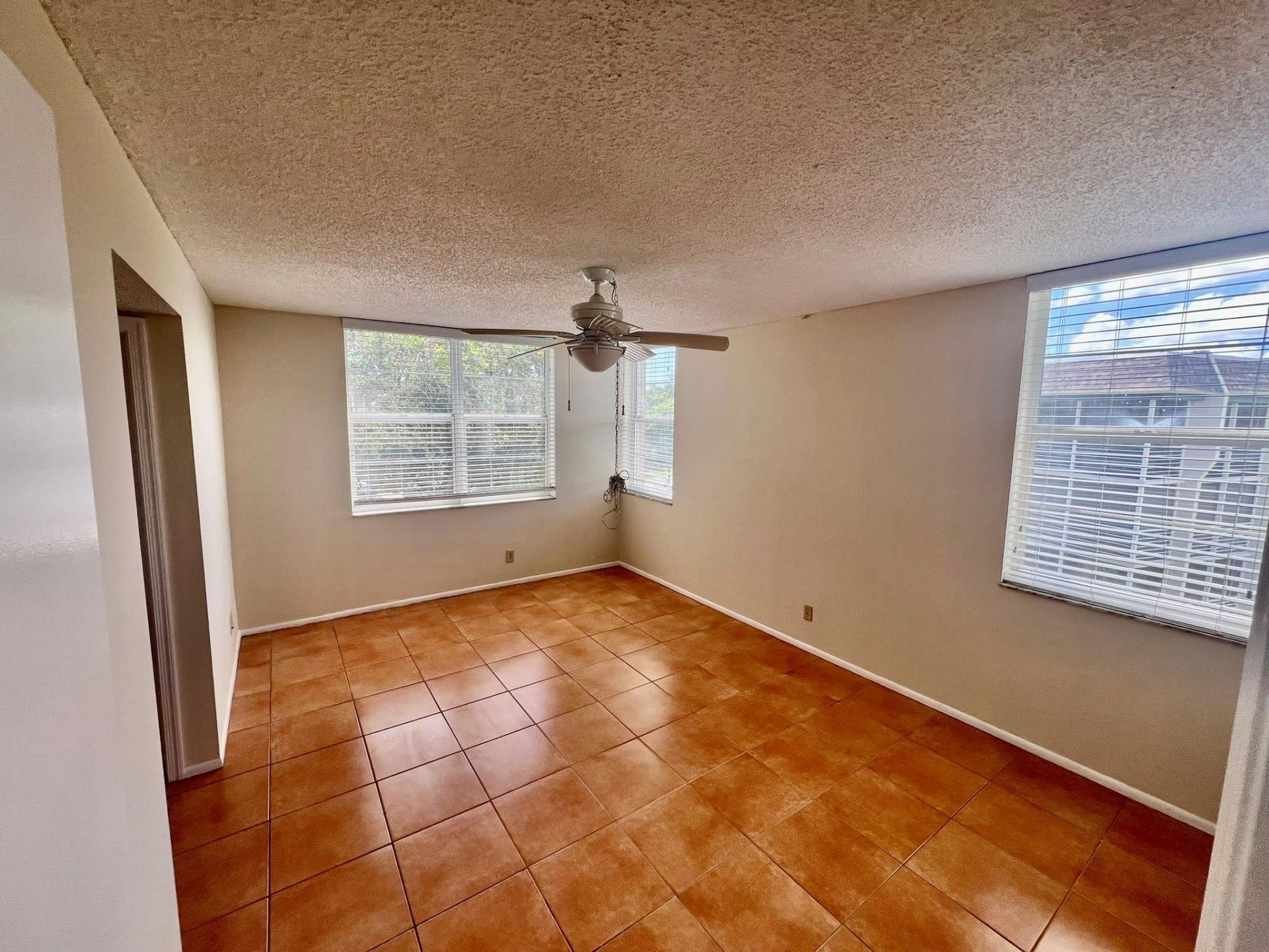 9450 Poinciana Place, Unit 416, Davie, FL 33324 Photo