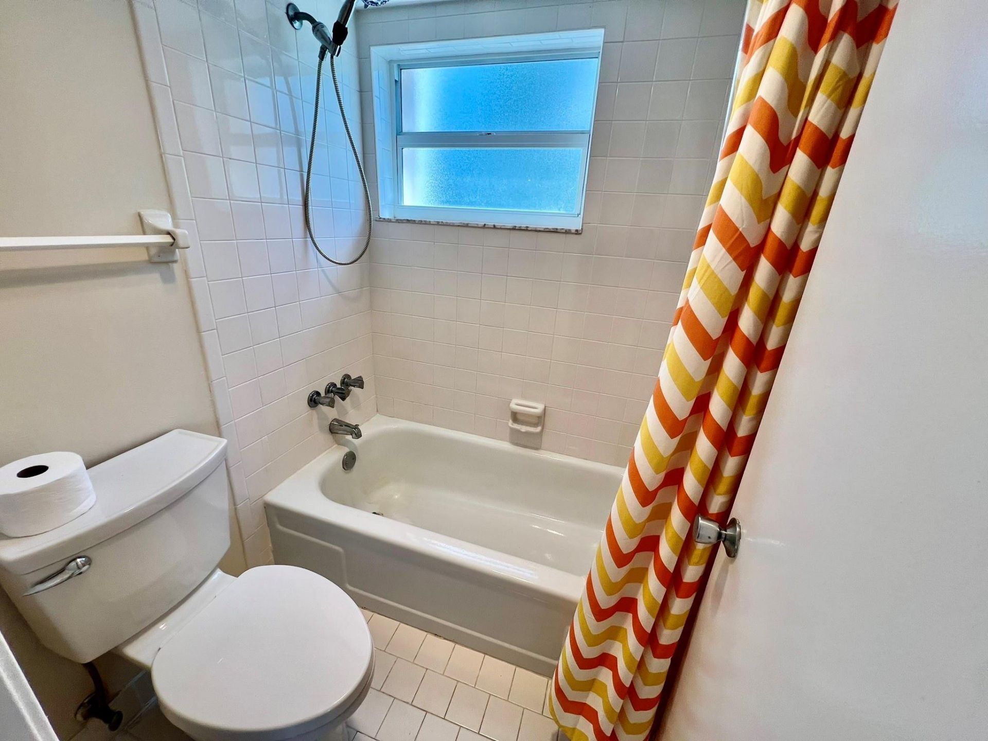 9450 Poinciana Place, Unit 416, Davie, FL 33324 Photo
